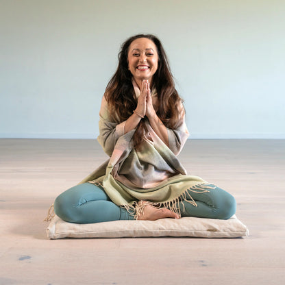 Kino MacGregor Zabuton – Natural Linen